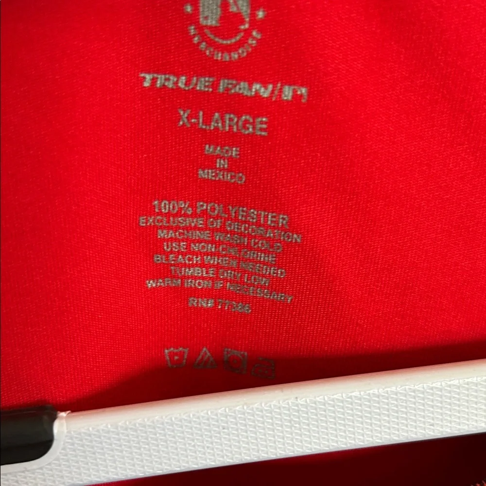 Cincinnati Reds Classic Red Tee - Picture 2 of 4